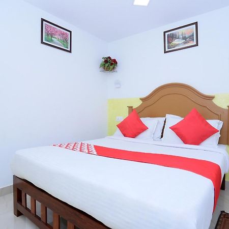Oyo Flagship Hotel Munnar Kairali Kültér fotó