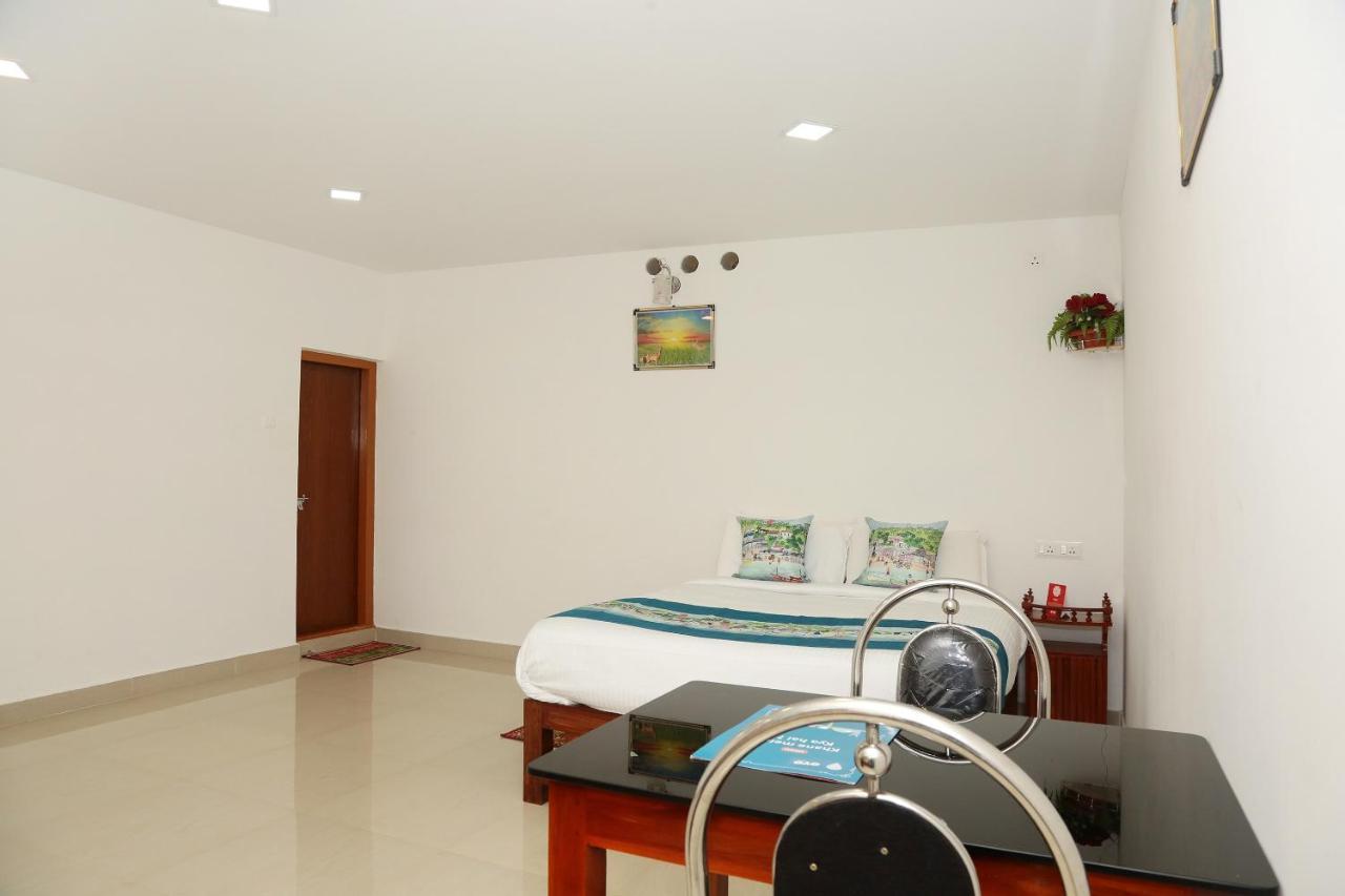 Oyo Flagship Hotel Munnar Kairali Kültér fotó