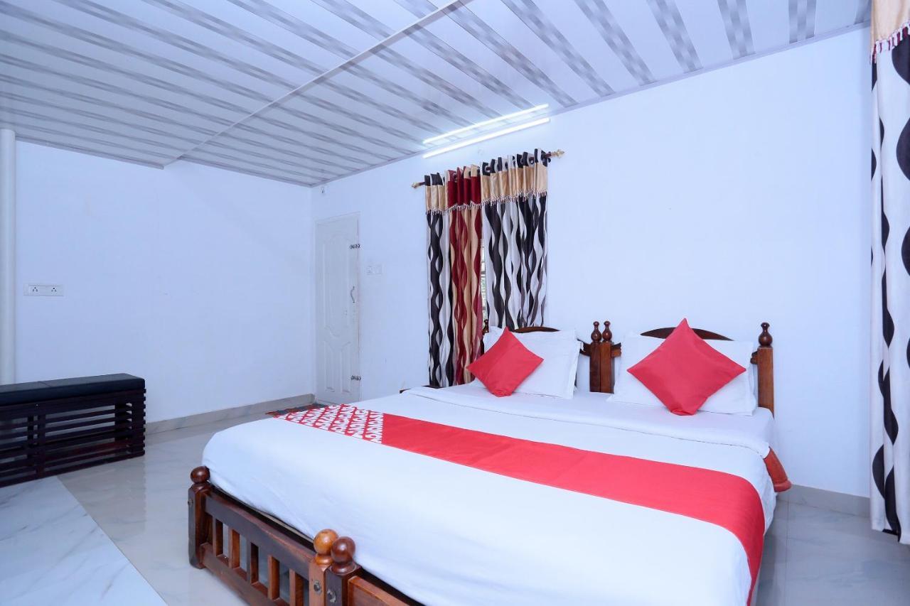 Oyo Flagship Hotel Munnar Kairali Kültér fotó