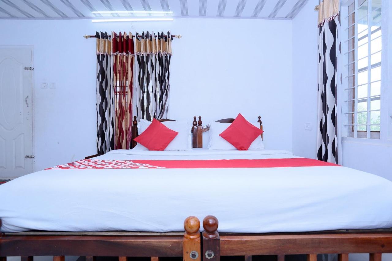 Oyo Flagship Hotel Munnar Kairali Kültér fotó